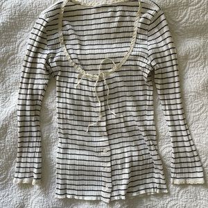 Doen Bea striped top size small